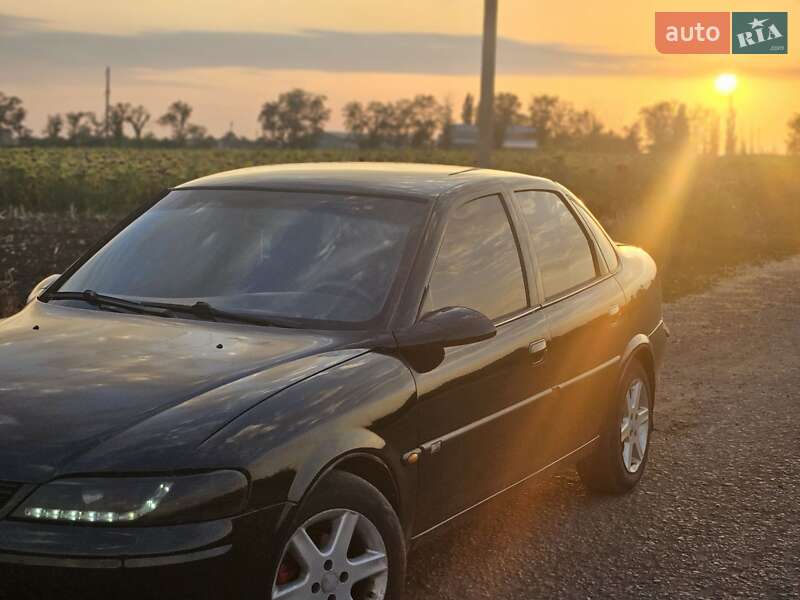 Седан Opel Vectra 1997 в Кегичевке