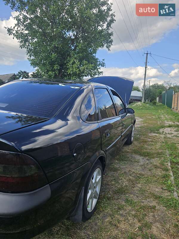 Седан Opel Vectra 1997 в Кегичевке