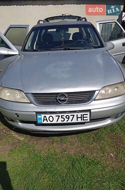 Універсал Opel Vectra 1999 в Ужгороді