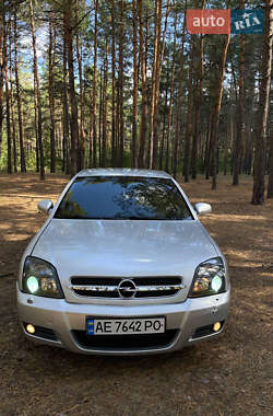 Лифтбек Opel Vectra 2003 в 