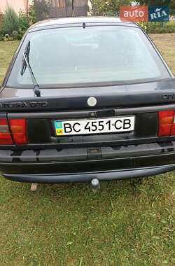 Лифтбек Opel Vectra 1995 в 