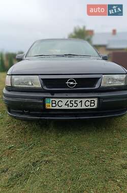Лифтбек Opel Vectra 1995 в 