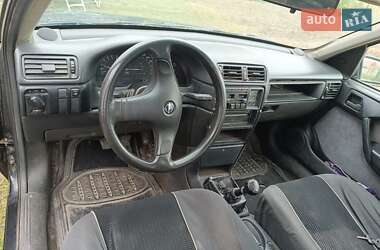 Лифтбек Opel Vectra 1995 в 