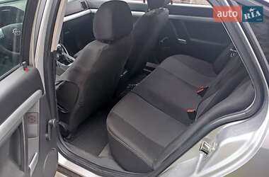 Лифтбек Opel Vectra 2002 в 