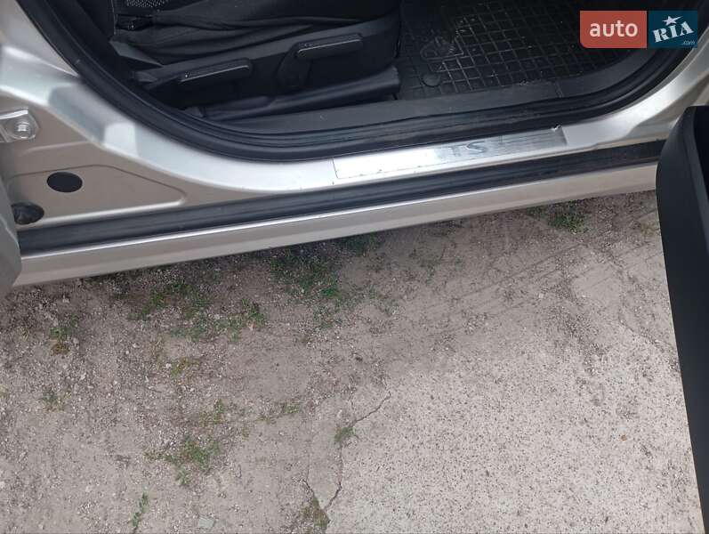 Лифтбек Opel Vectra 2002 в Киеве