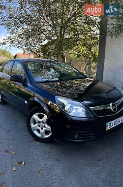 Седан Opel Vectra 2008 в Староконстантинове