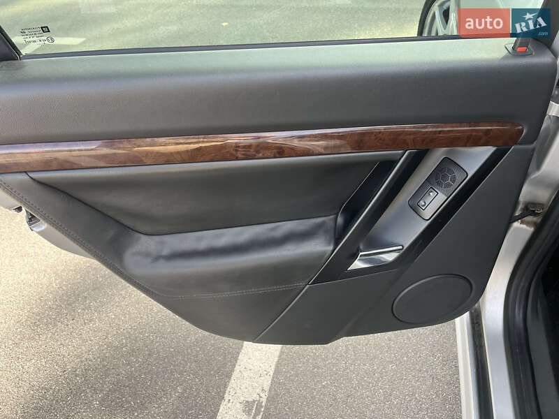 Седан Opel Vectra 2004 в Києві