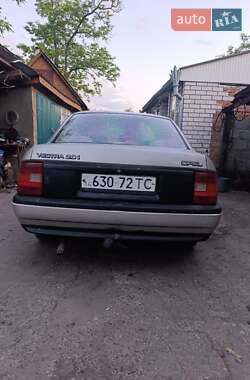 Седан Opel Vectra 1990 в 