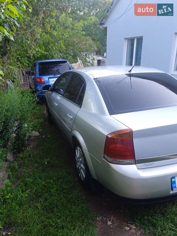 Седан Opel Vectra 2002 в Виннице