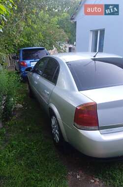 Седан Opel Vectra 2002 в 