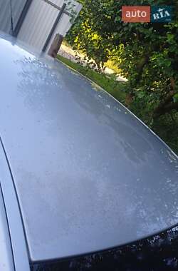 Седан Opel Vectra 2002 в 