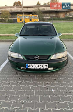 Седан Opel Vectra 1996 в 