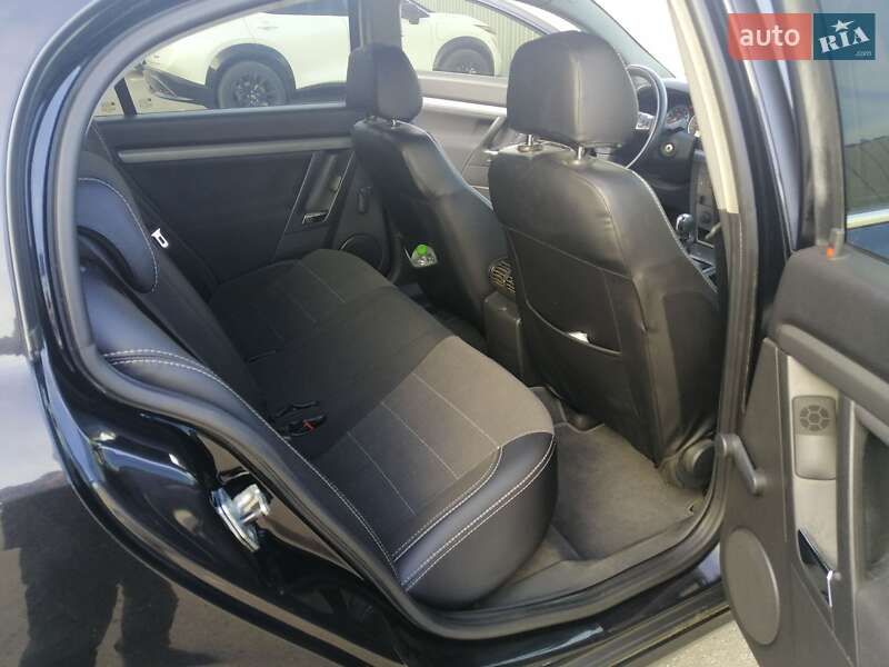 Седан Opel Vectra 2006 в Киеве