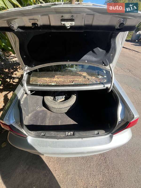 Седан Opel Vectra 2001 в Коростені