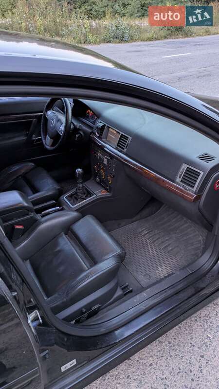 Седан Opel Vectra 2005 в Каменском