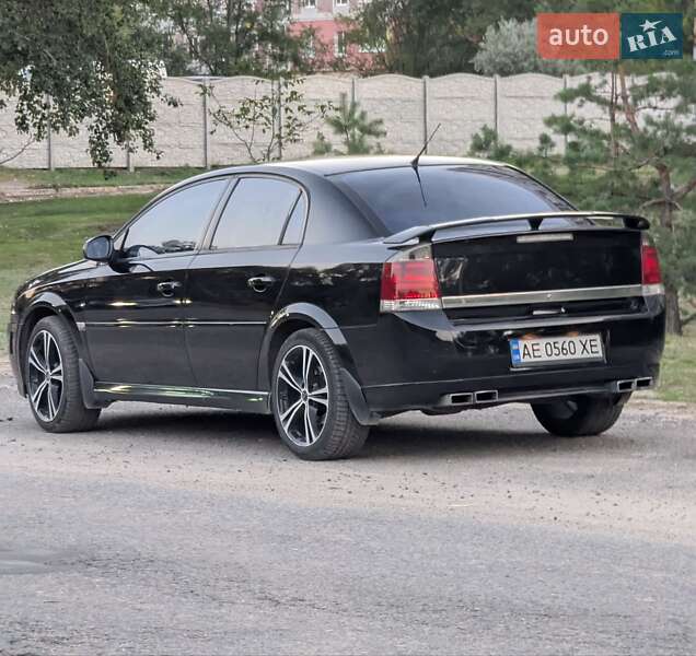 Седан Opel Vectra 2005 в Каменском