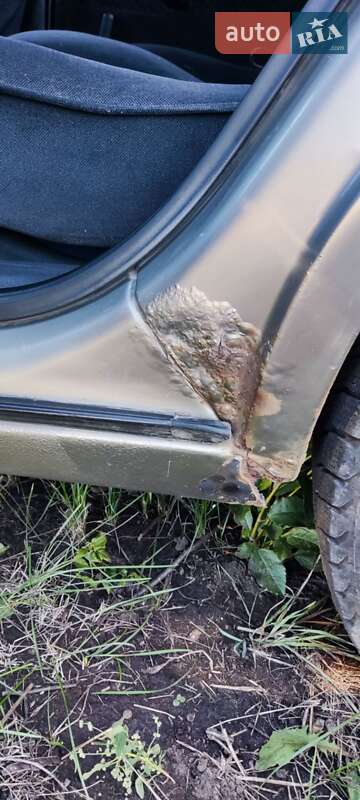 Седан Opel Vectra 1996 в Полтаве