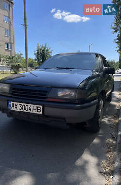 Лифтбек Opel Vectra 1989 в 