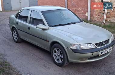 Седан Opel Vectra 1996 в 