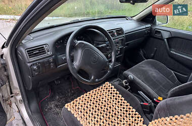 Седан Opel Vectra 1994 в 