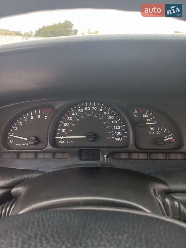 Лифтбек Opel Vectra 1996 в Львове