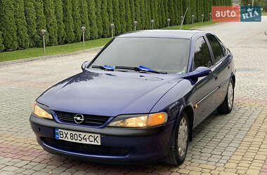 Лифтбек Opel Vectra 1997 в 