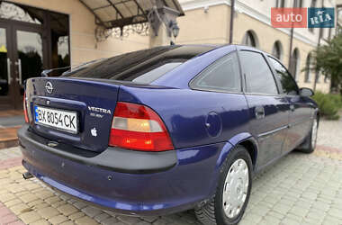 Лифтбек Opel Vectra 1997 в 