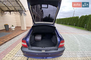 Лифтбек Opel Vectra 1997 в 
