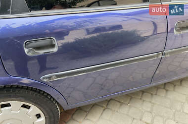 Лифтбек Opel Vectra 1997 в 