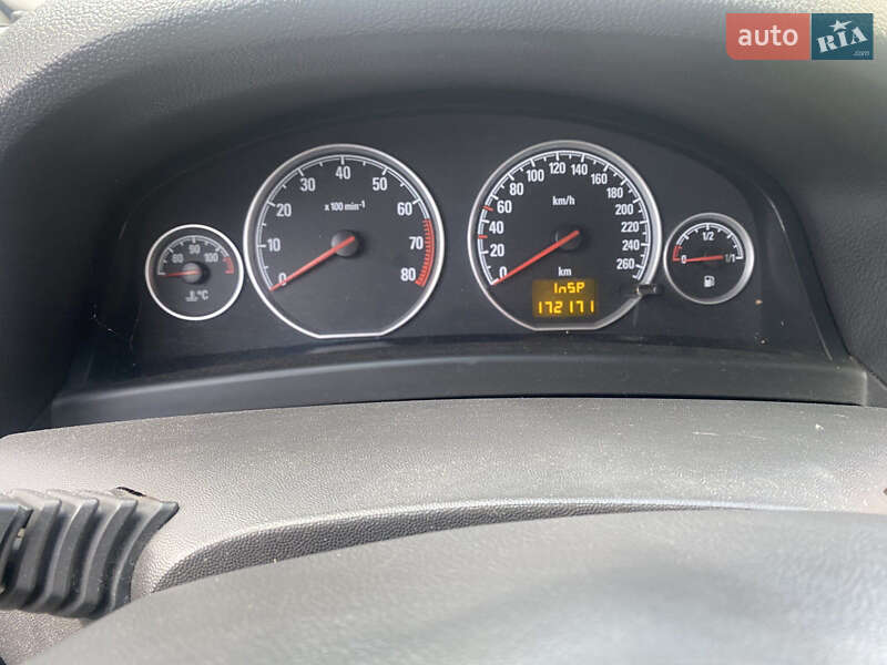 Седан Opel Vectra 2008 в Лебедине