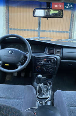 Универсал Opel Vectra 2000 в 