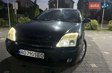 Седан Opel Vectra 2004 в 