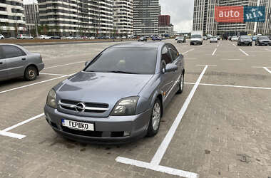 Седан Opel Vectra 2003 в Киеве