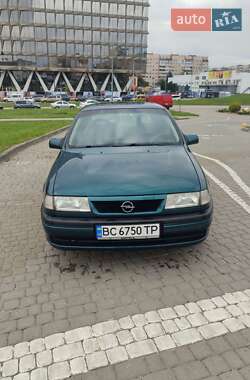 Седан Opel Vectra 1995 в Львове