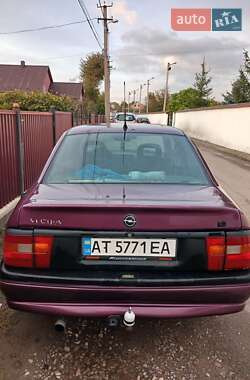 Седан Opel Vectra 1993 в Рогатині
