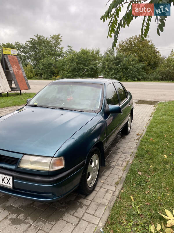 Седан Opel Vectra 1994 в Могилев-Подольске