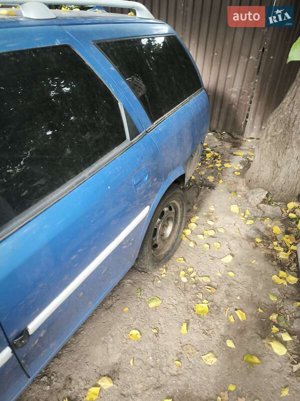 Универсал Opel Vectra 1997 в Кривом Роге