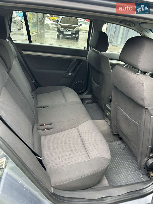 Универсал Opel Vectra 2007 в Черновцах