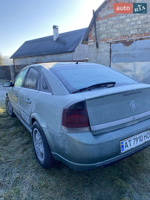 Opel Vectra 2004