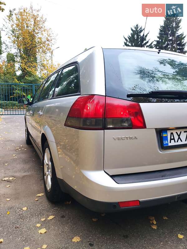 Універсал Opel Vectra 2005 в Харкові
