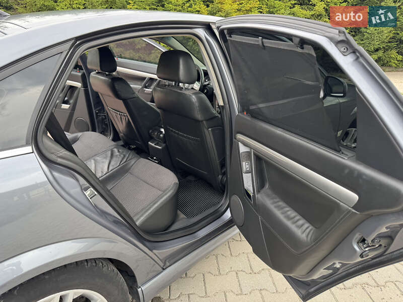 Седан Opel Vectra 2004 в Шепетовке