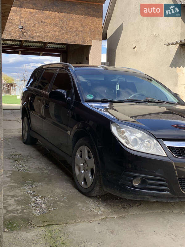 Універсал Opel Vectra 2005 в Мукачевому