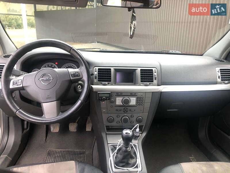 Універсал Opel Vectra 2006 в Поляні