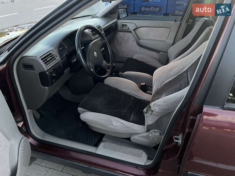 Седан Opel Vectra 1990 в Боярке фото 33 Седан Opel Vectra 1990 в Боярке