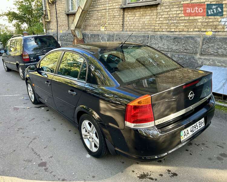 Седан Opel Vectra 2006 в Киеве