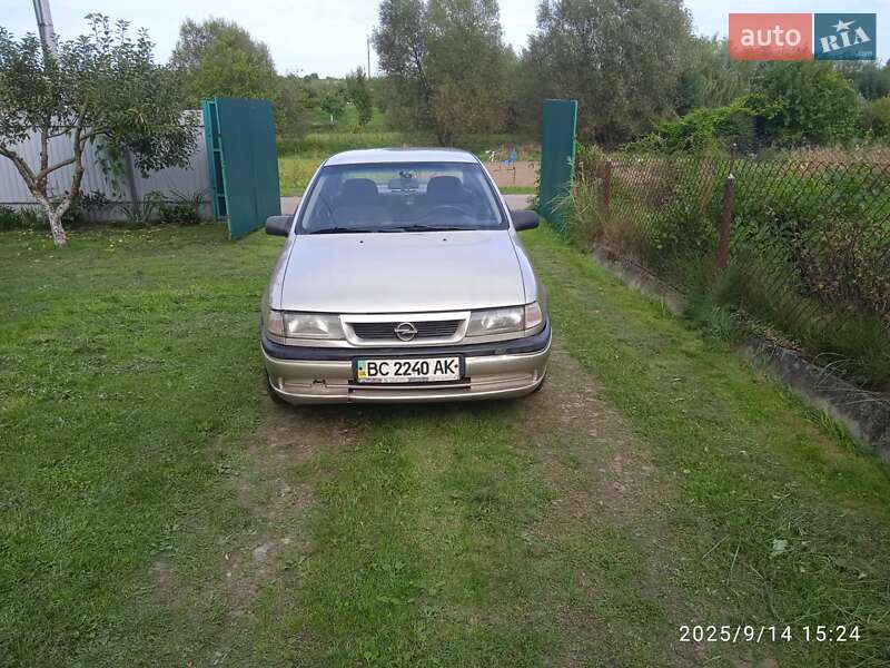Седан Opel Vectra 1993 в Львове фото 6 Седан Opel Vectra 1993 в Львове