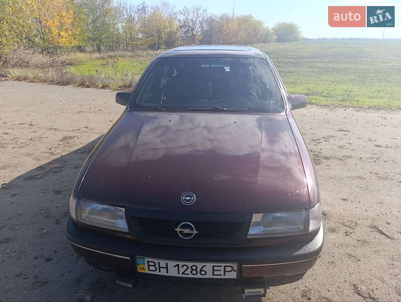 Седан Opel Vectra 1990 в Одессе