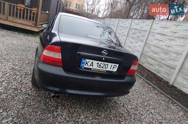 Седан Opel Vectra 1997 в  фото 5 Седан Opel Vectra 1997 в