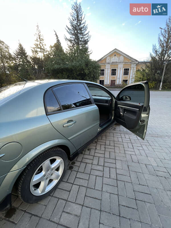 Седан Opel Vectra 2003 в Славянске фото 6 Седан Opel Vectra 2003 в Славянске