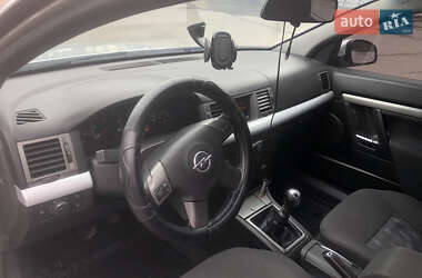 Седан Opel Vectra 2005 в  фото 16 Седан Opel Vectra 2005 в